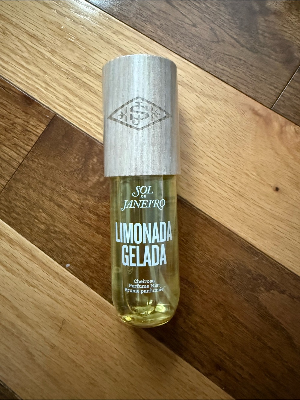Sol de Janeiro Limonada Gelada Perfume Mist — yellow with wood cap